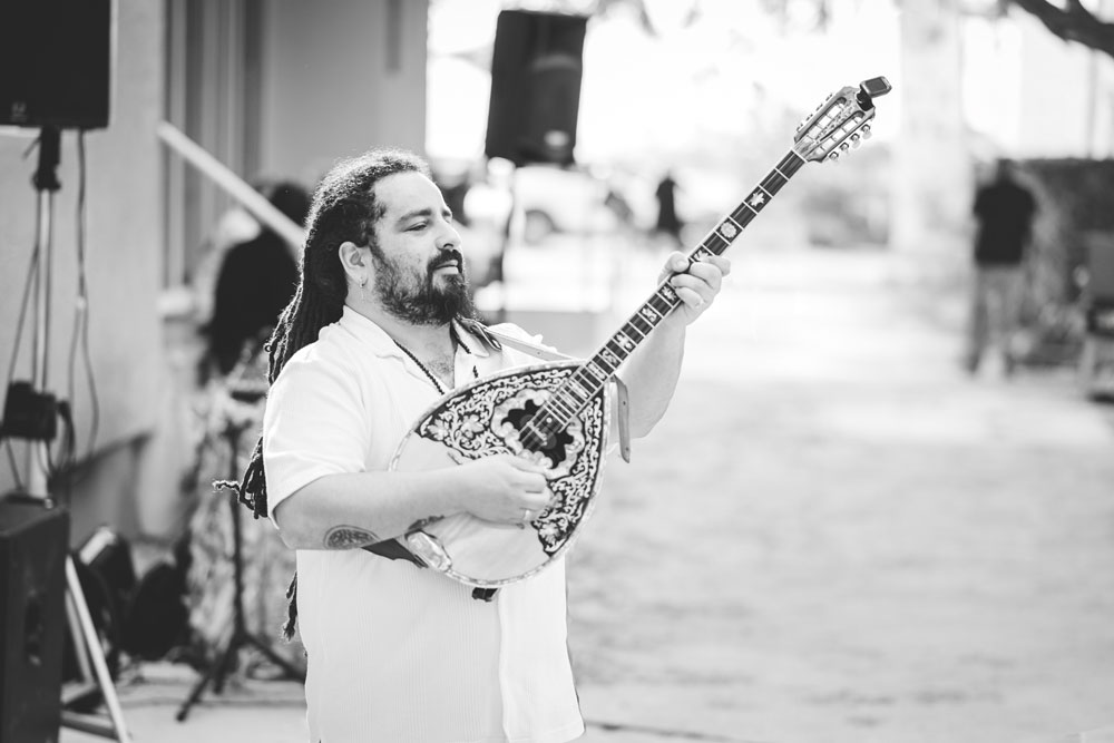 איך לבחור נגן לחתונה מדריך